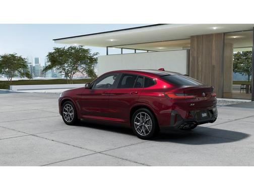 2025 BMW X4 xDrive30i