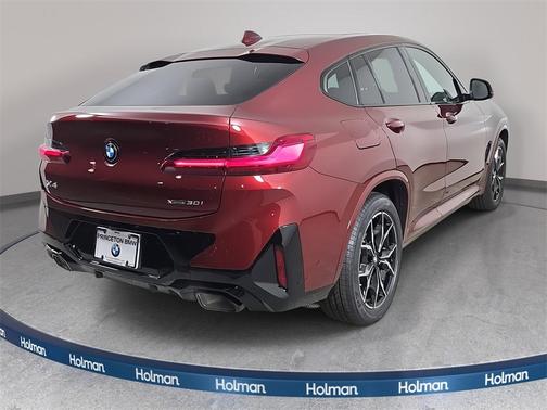 2025 BMW X4 xDrive30i