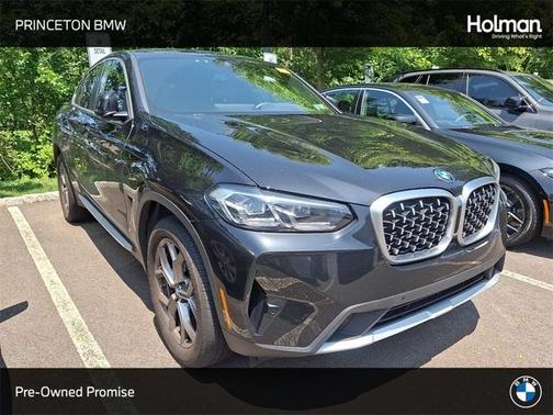 2024 BMW X4 xDrive30i