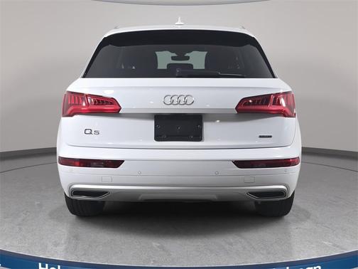 2020 Audi Q5 40 Premium Plus