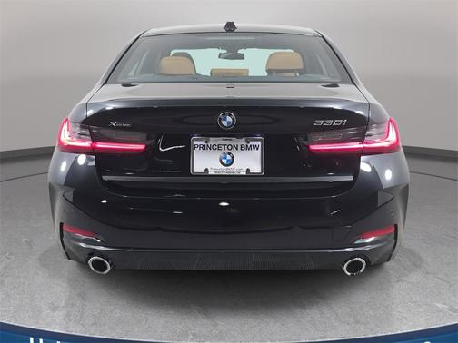 2025 BMW 330 i xDrive