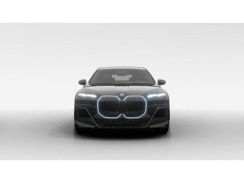 Black Sapphire Metallic 2026 BMW 750e xDrive