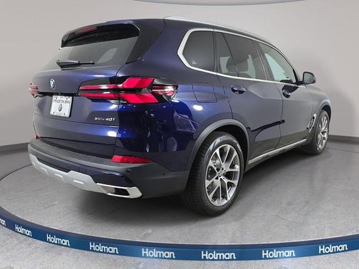 Tanzanite Blue II Metallic 2026 BMW X5 xDrive40i