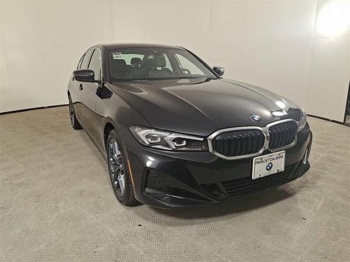 2025 BMW 330 i xDrive