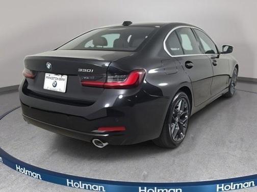 2025 BMW 330 i xDrive