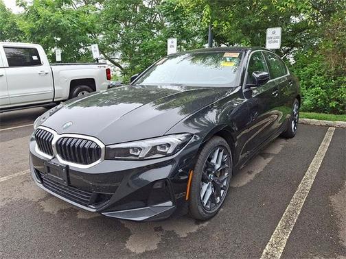 2025 BMW 330 i xDrive