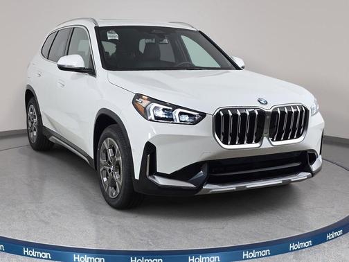 Alpine White 2026 BMW X1 xDrive28i