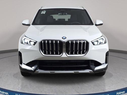 Alpine White 2026 BMW X1 xDrive28i