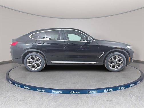 2025 BMW X4 xDrive30i