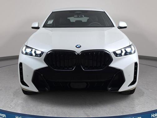 Mineral White Metallic 2027 BMW X6 xDrive40i