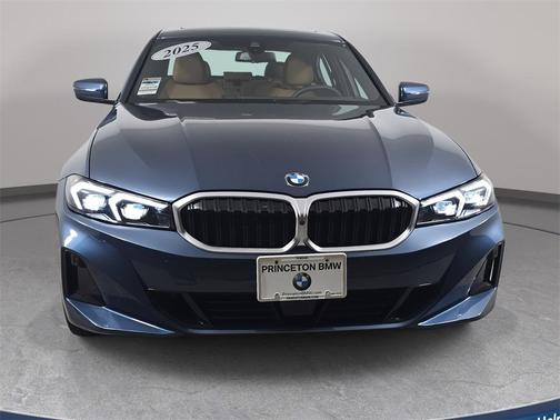 2025 BMW 330 i xDrive
