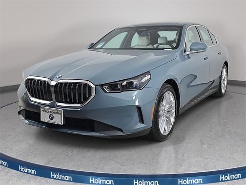 2025 BMW 530 i xDrive