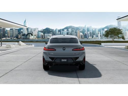 2025 BMW X4 xDrive30i
