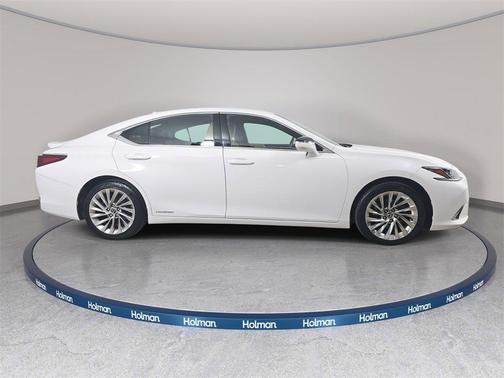 2021 Lexus ES 300h Luxury