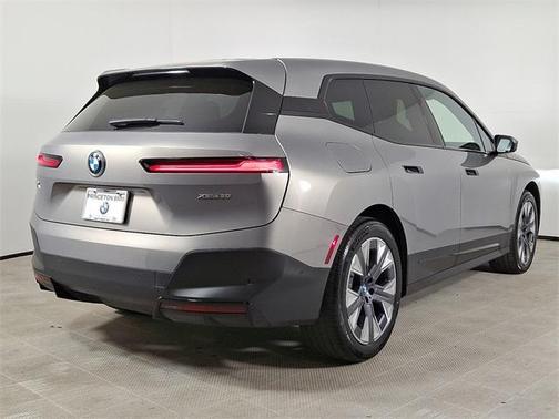 2024 BMW iX xDrive50