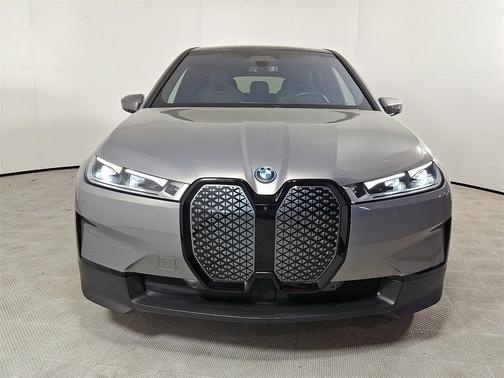 2024 BMW iX xDrive50