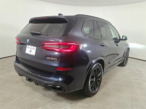 2021 BMW X5 M50i