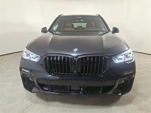 2021 BMW X5 M50i