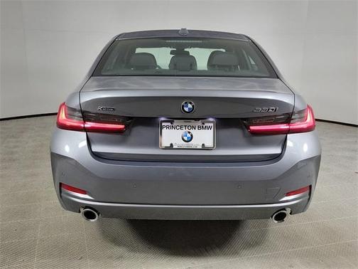 2025 BMW 330 i xDrive