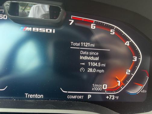 2026 BMW M850 i xDrive