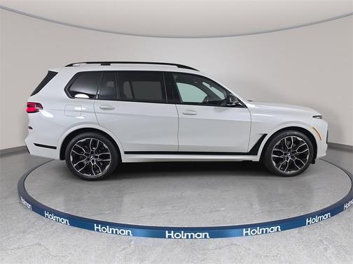 2026 BMW X7 M60i