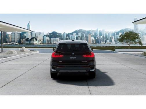 Black Sapphire Metallic 2026 BMW X1 xDrive28i