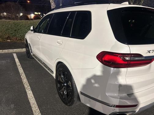 2020 BMW X7 xDrive40i