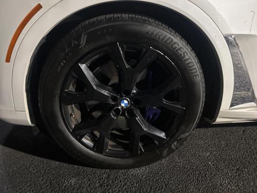 2020 BMW X7 xDrive40i