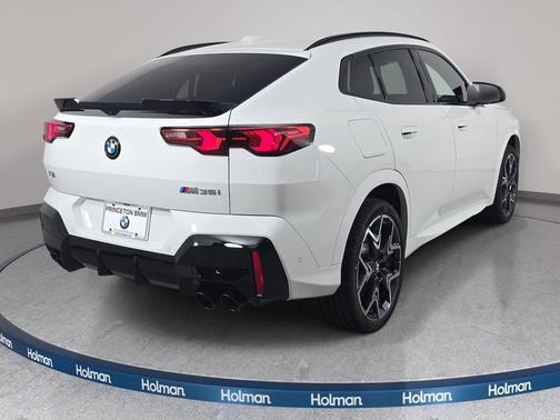 Alpine White 2026 BMW X2 M35i