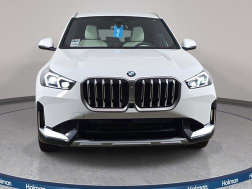 Alpine White 2026 BMW X1 xDrive28i