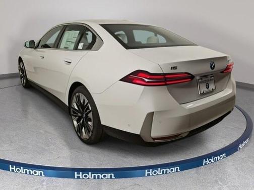 2025 BMW i5 xDrive40