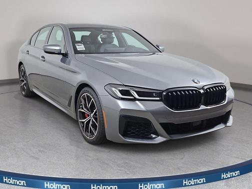 Skyscraper Gray Metallic 2023 BMW 530 i xDrive