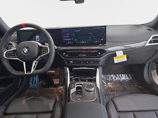 Mineral White Metallic 2026 BMW M240 i xDrive