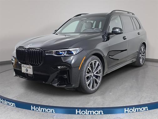 2022 BMW X7 M50i