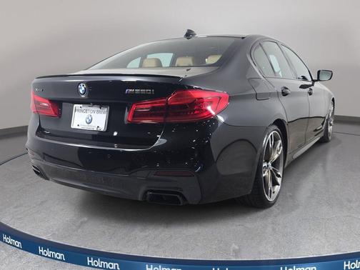 Black Sapphire Metallic 2019 BMW M550 i xDrive
