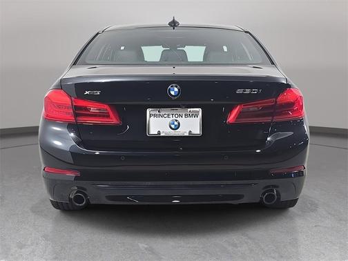 2019 BMW 530 i xDrive