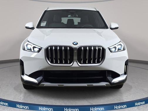 Alpine White 2026 BMW X1 xDrive28i