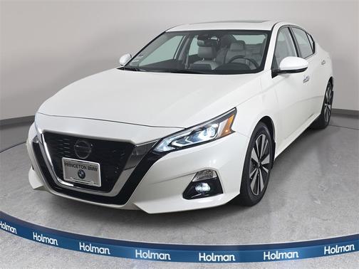2020 Nissan Altima 2.5 SV