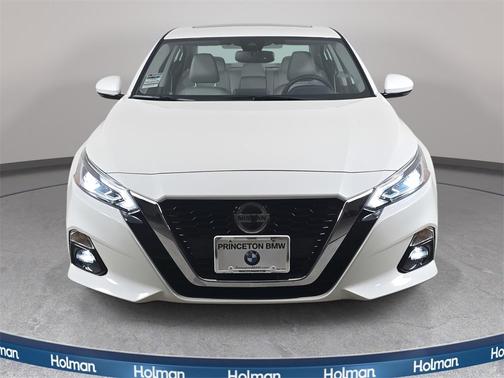 2020 Nissan Altima 2.5 SV