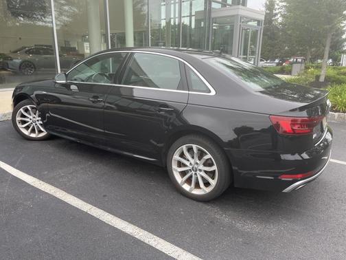 2019 Audi A4 2.0T Premium Plus