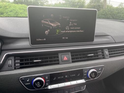 2019 Audi A4 2.0T Premium Plus