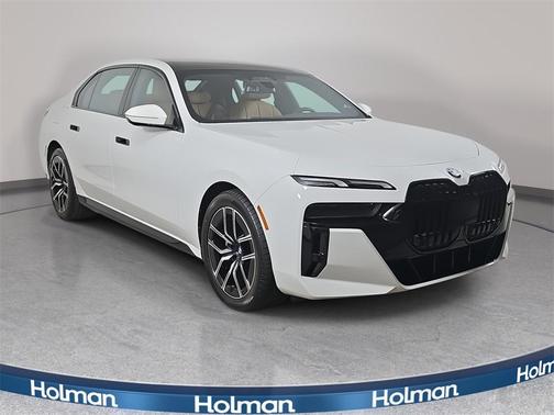 2023 BMW 740 i