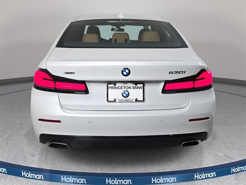 2022 BMW 530 i xDrive