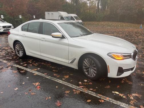 2022 BMW 530 i xDrive