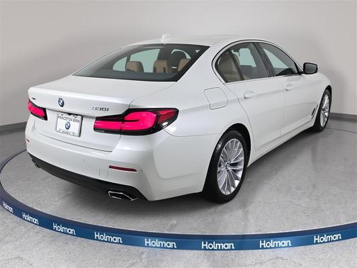 2022 BMW 530 i xDrive