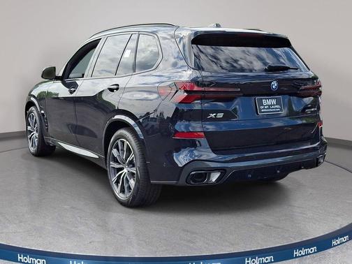 Carbon Black Metallic 2026 BMW X5 PHEV xDrive50e