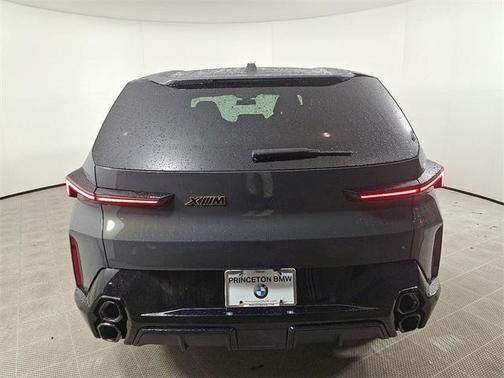 2025 BMW XM Base