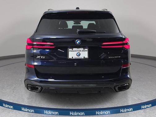 Carbon Black Metallic 2026 BMW X5 PHEV xDrive50e