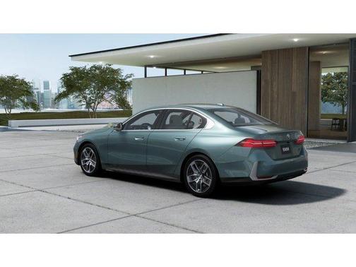 2026 BMW 530 i xDrive