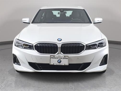2025 BMW 330 i xDrive